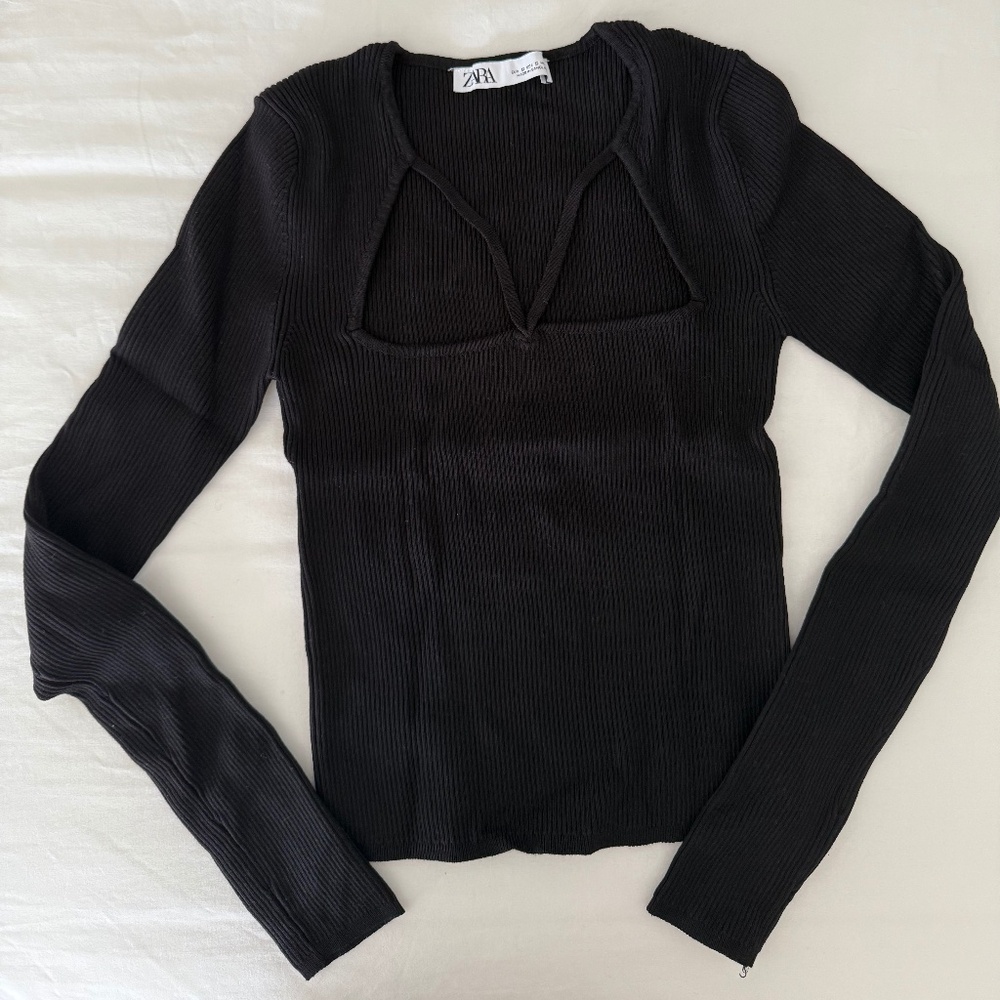 Black ribbed long sleeve
